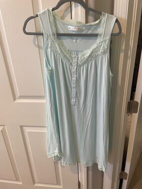 Eileen West Pale Mint Lace-Trim Sleeveless Nightgown